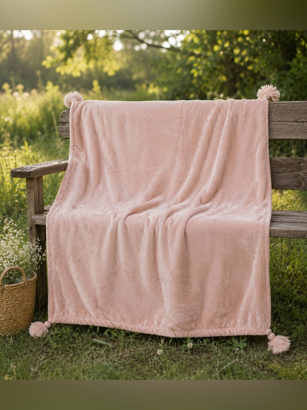 Opalhouse coral fleece blanket with tassels 50”x60”